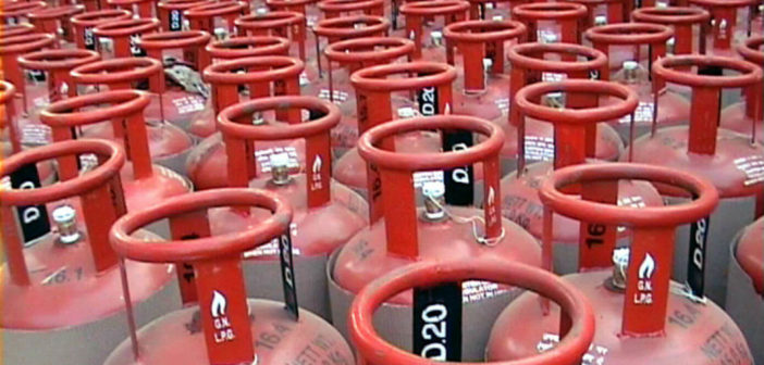 Active Domestic LPG Consumers_factly