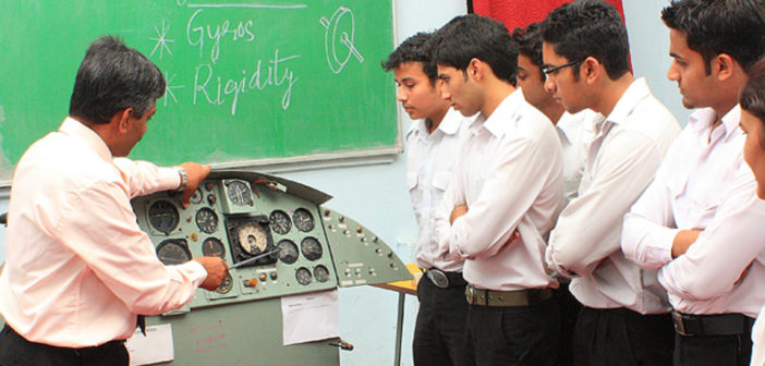 Aircraft Maintenance Engineer Training Institutes_factly